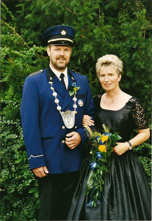 Landesbezirkskönigspaar Hajo & Petra 2002
